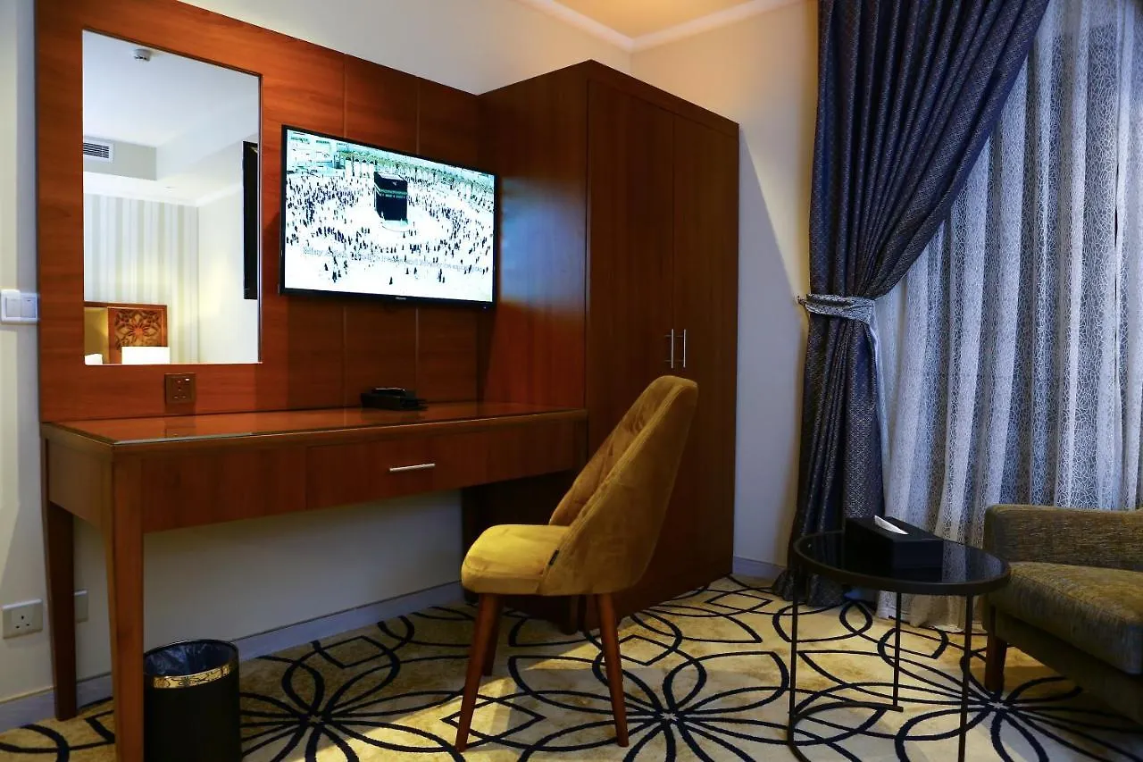 Lotaz Hotel Apartments - Al Salamah Džidda 5*,