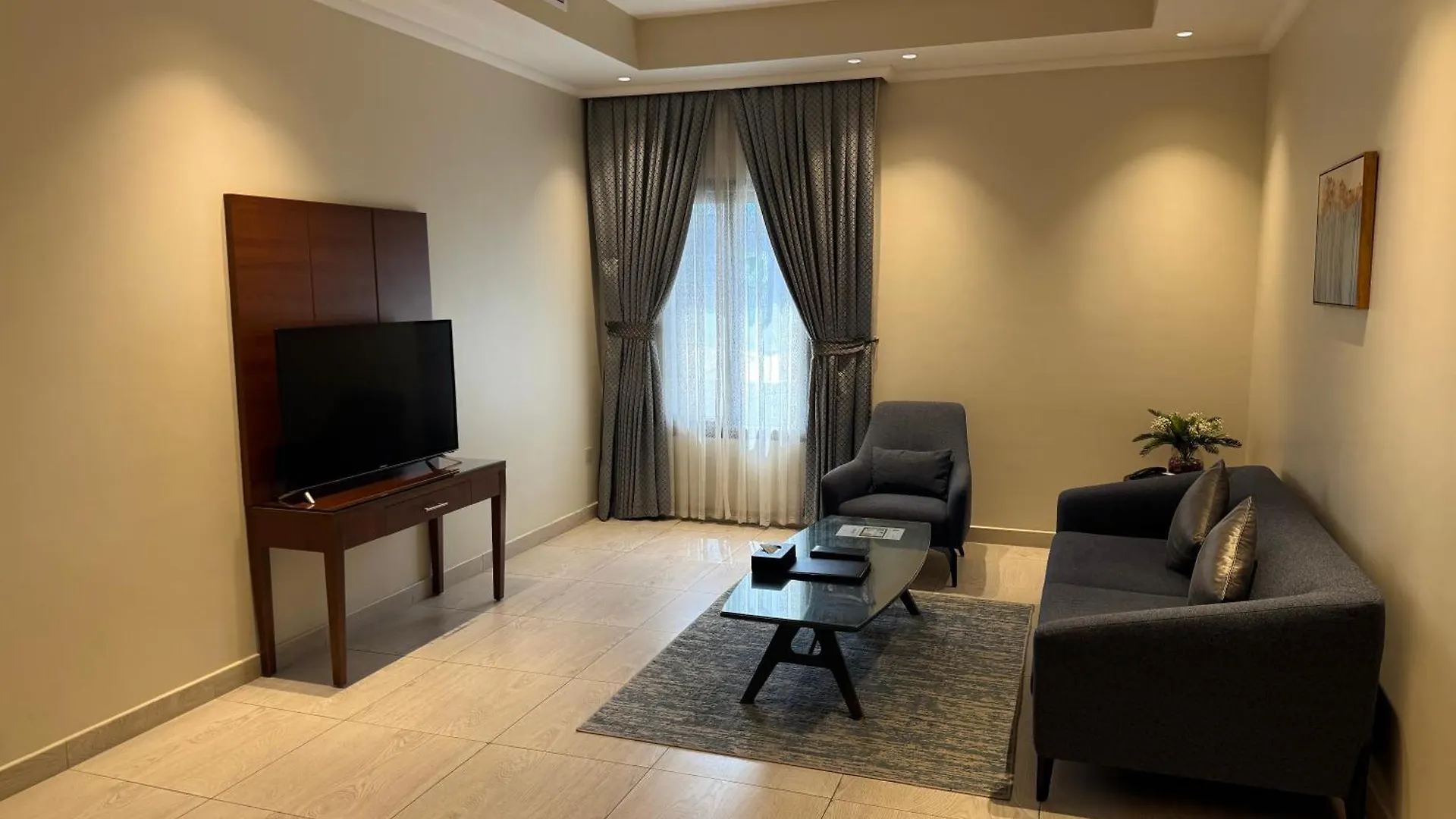 Lotaz Hotel Apartments - Al Salamah Džidda 5*,  Saúdská Arábie